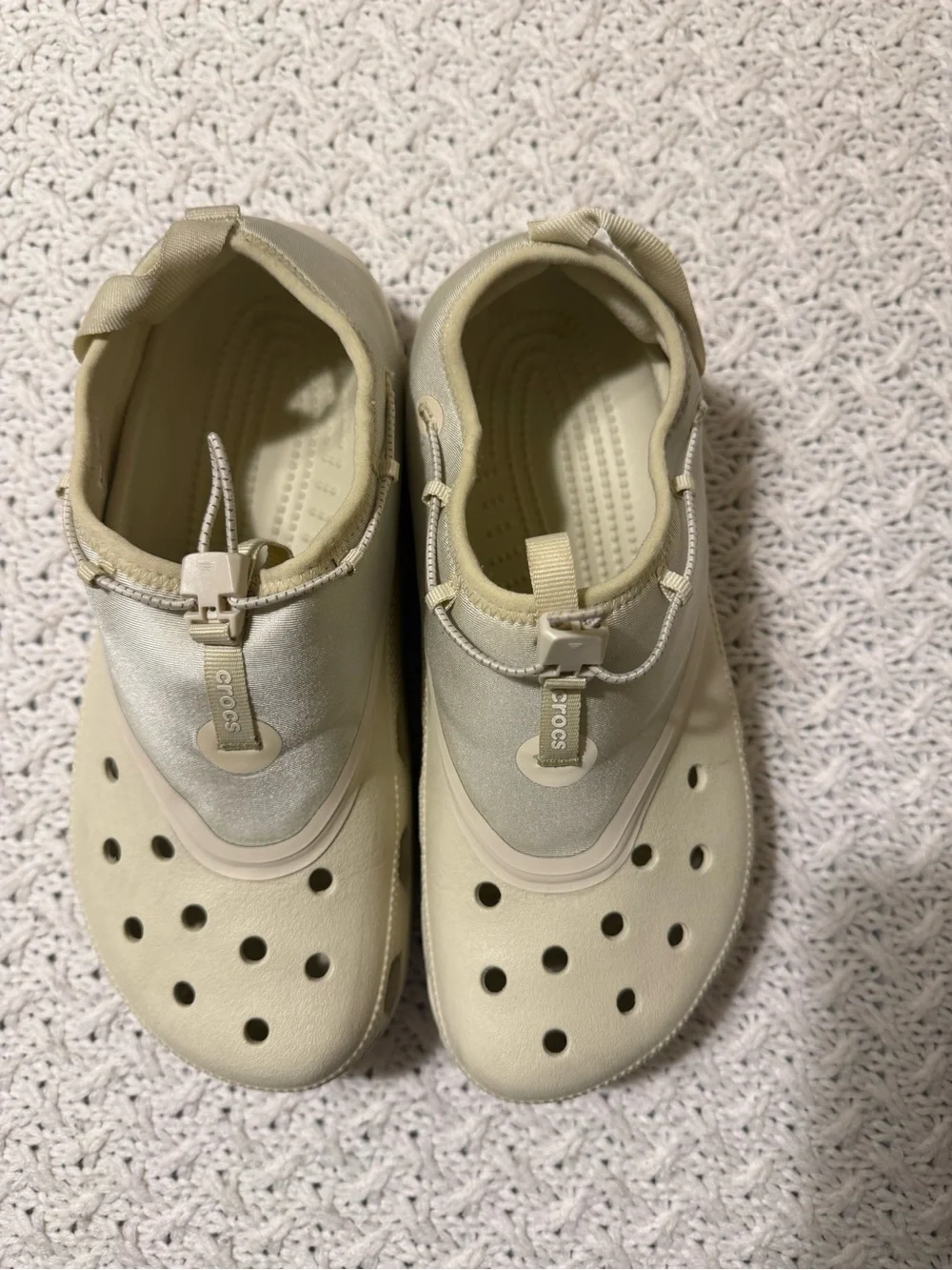 Safisty X Crocs classic clogs in the bone color way unísex W 10 M 8